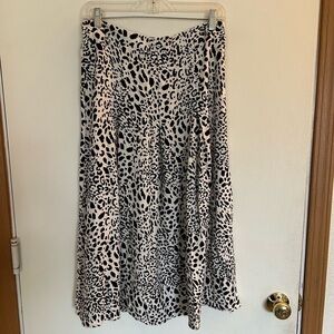 Kirious Los Angeles large stretch: animal, print, midi skirt